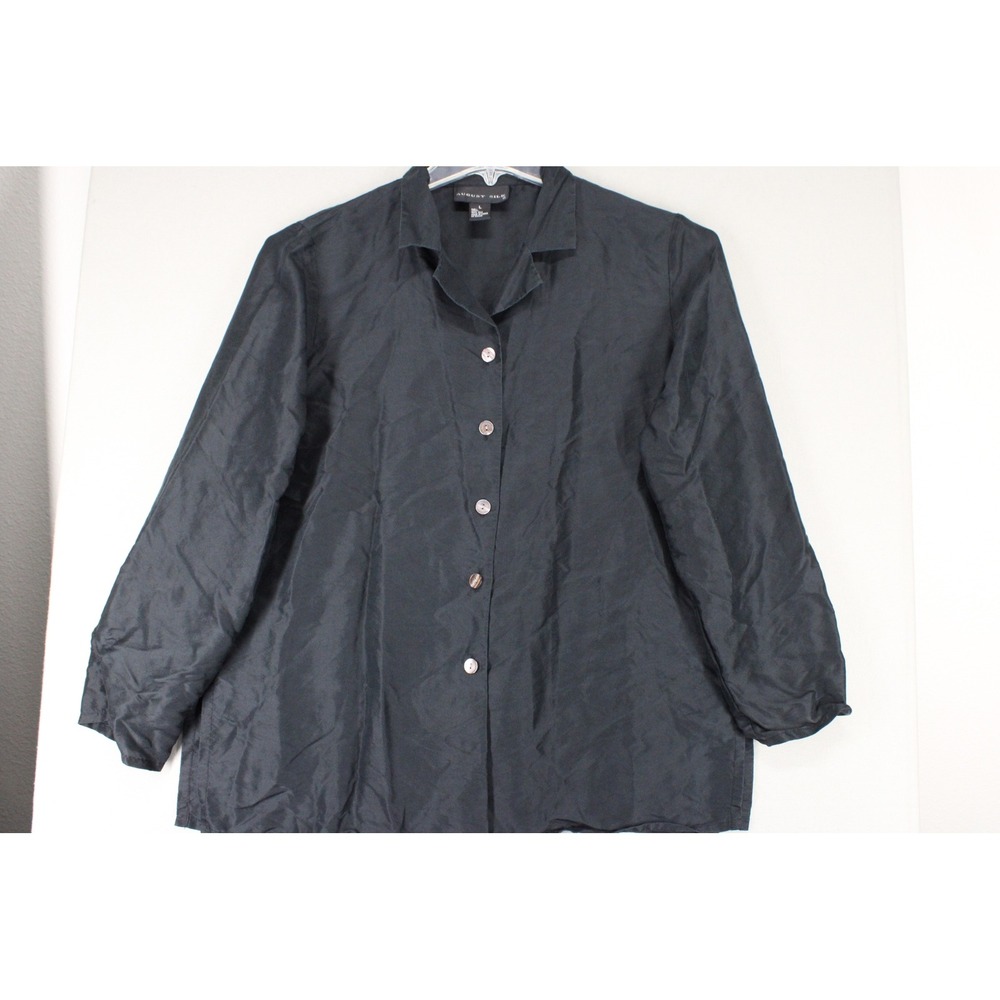 August Silk Blouse Button Down Womens Large Black 100% Silk Minimalist Workwear